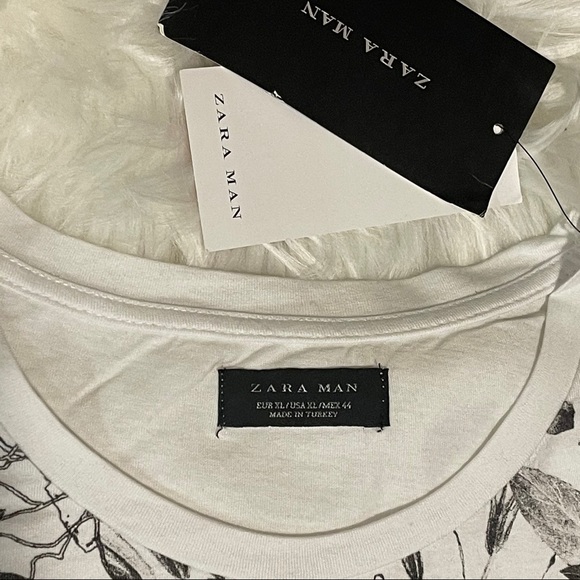 Zara *New w/Tags Graphic T-Shirt - Picture 3 of 5